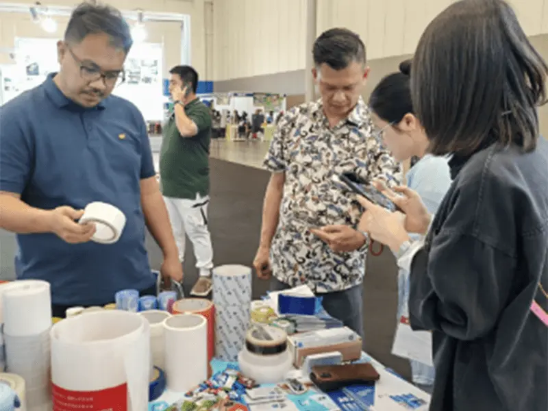 Internationali Exhibition (2)